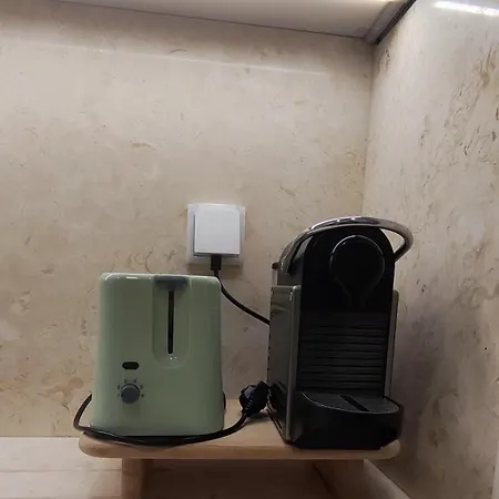 Homestay Compact
