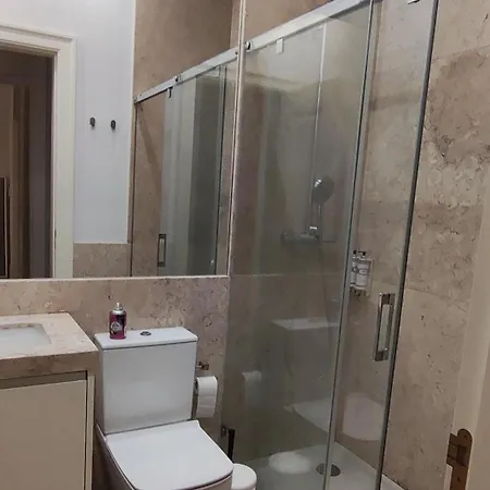 Compacto & Com Wc Partilhado Homestay szállás Lisboa